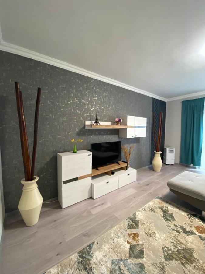 Apartamento Oliaparman Eger Exterior foto